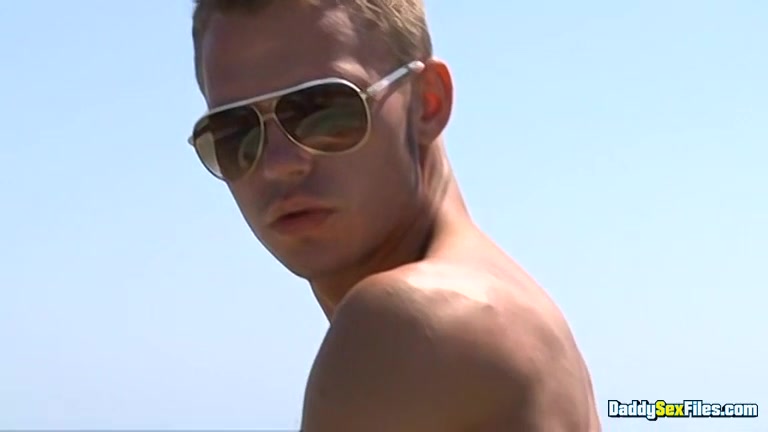 Flip Fucking In The Sun - Zach Alexander & Jake Steel