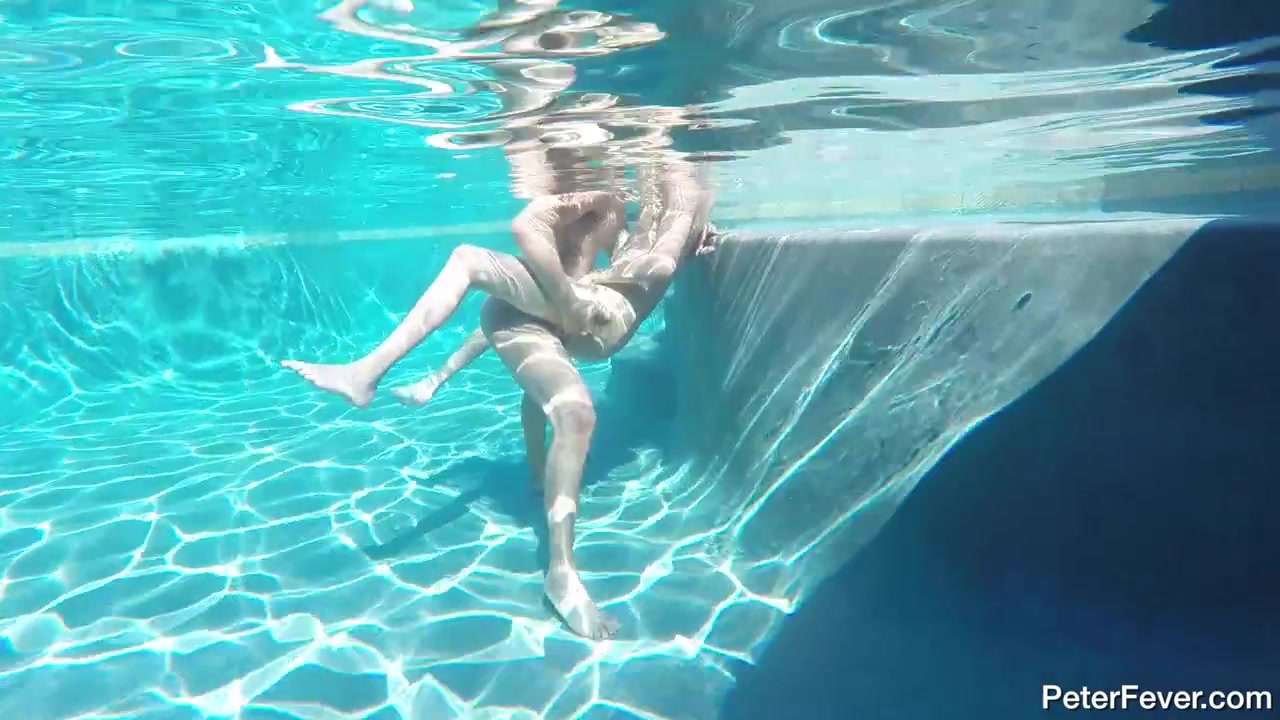 Myop - Underwater Action - Peterfever