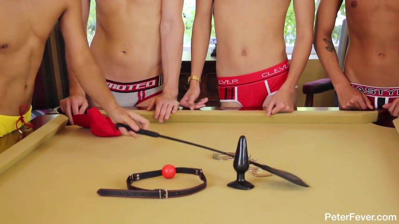 Toys And Boys  Whip Me - Peterfever