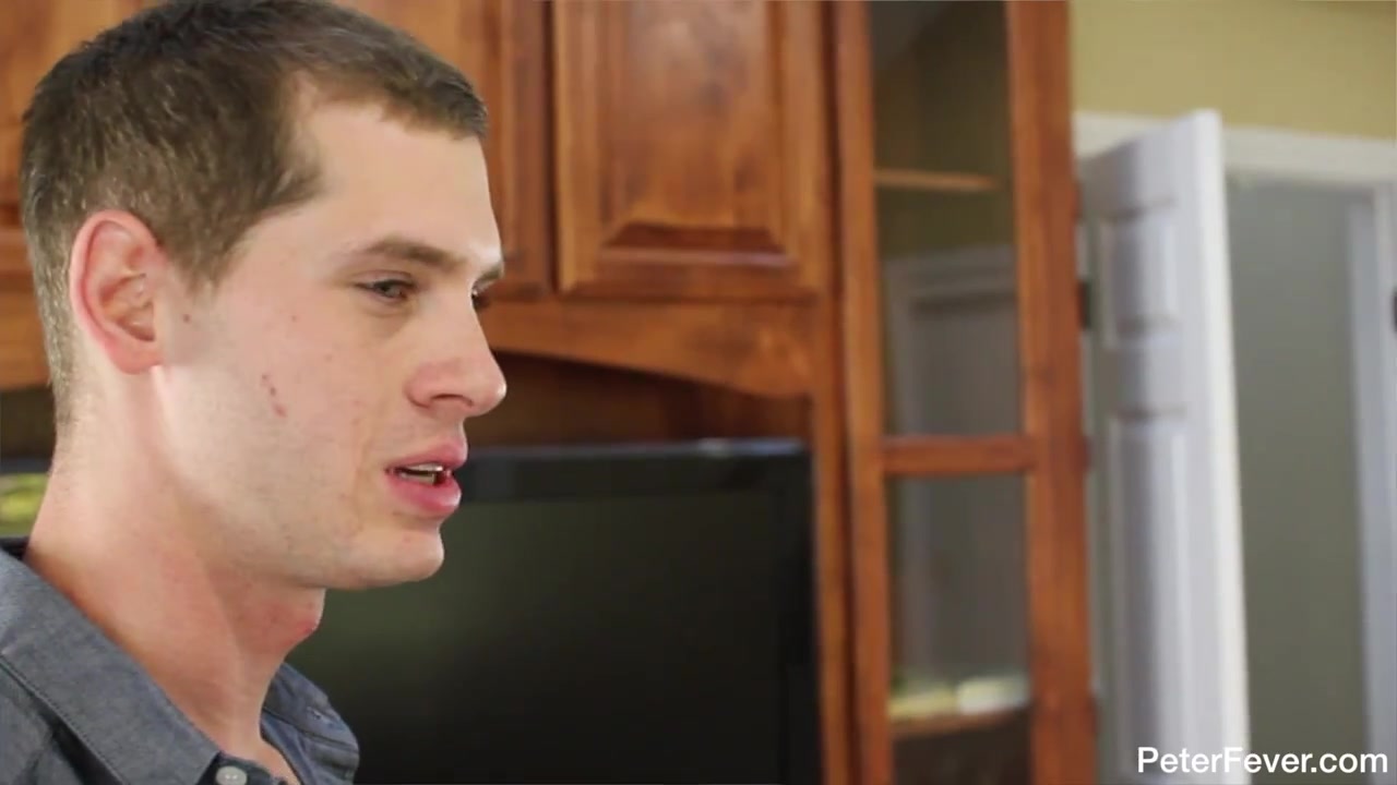 Moving In - The Cable Guy - Peterfever