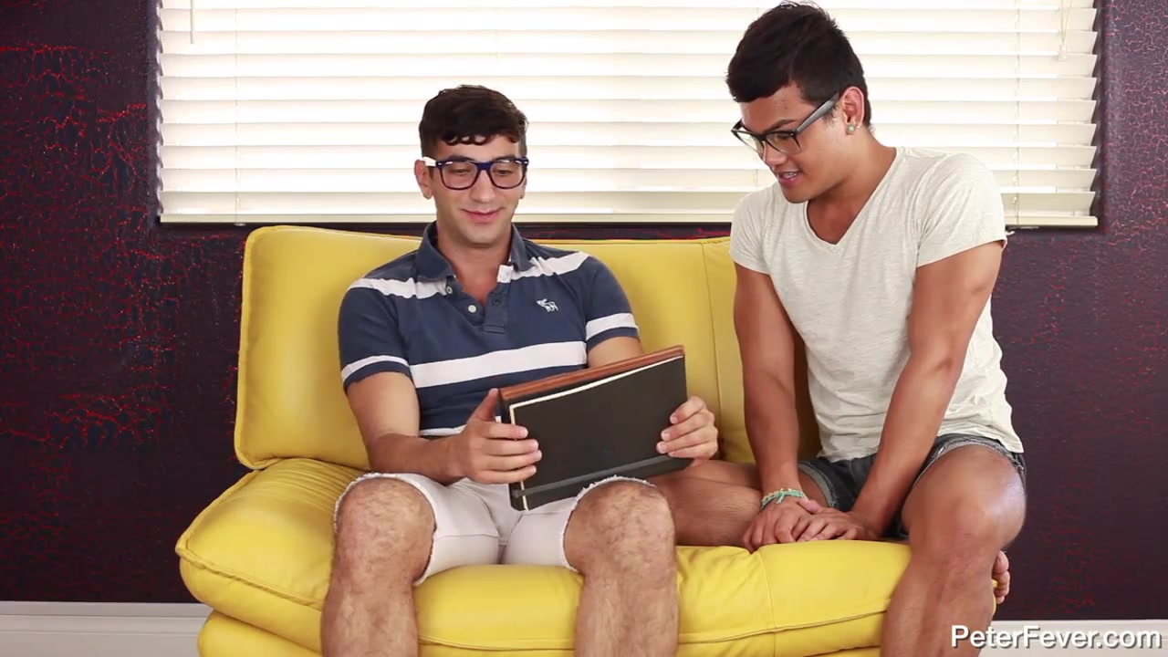 Make Your Own Porno  Nerd Alert - Peterfever