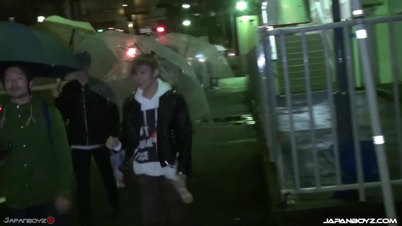 Karaoke Boys: Singing For Their Supper - JapanBoyz