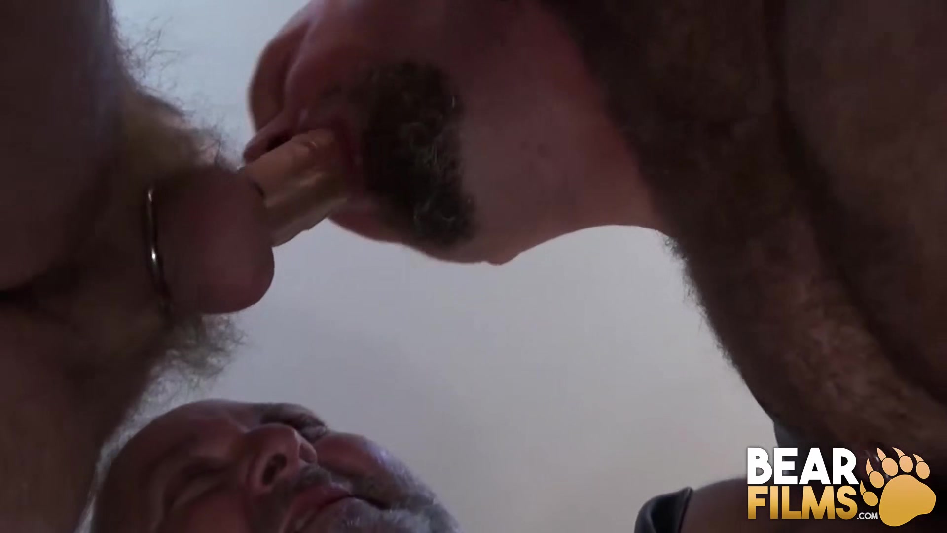 BEARFILMS Mature Step daddy Stefan Dupuis Bottoms For 2 Bears