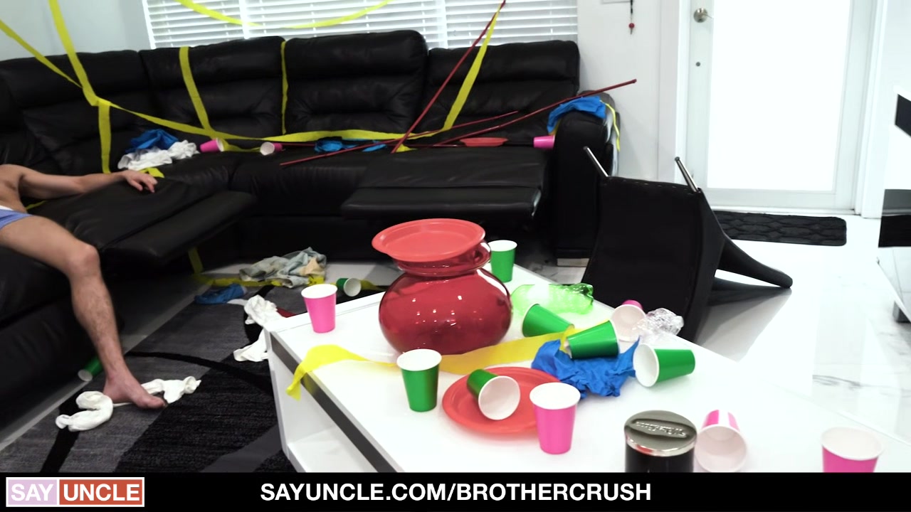 BrotherCrush - Fit Hunk Lets His Step Brother Fuck Him Raw