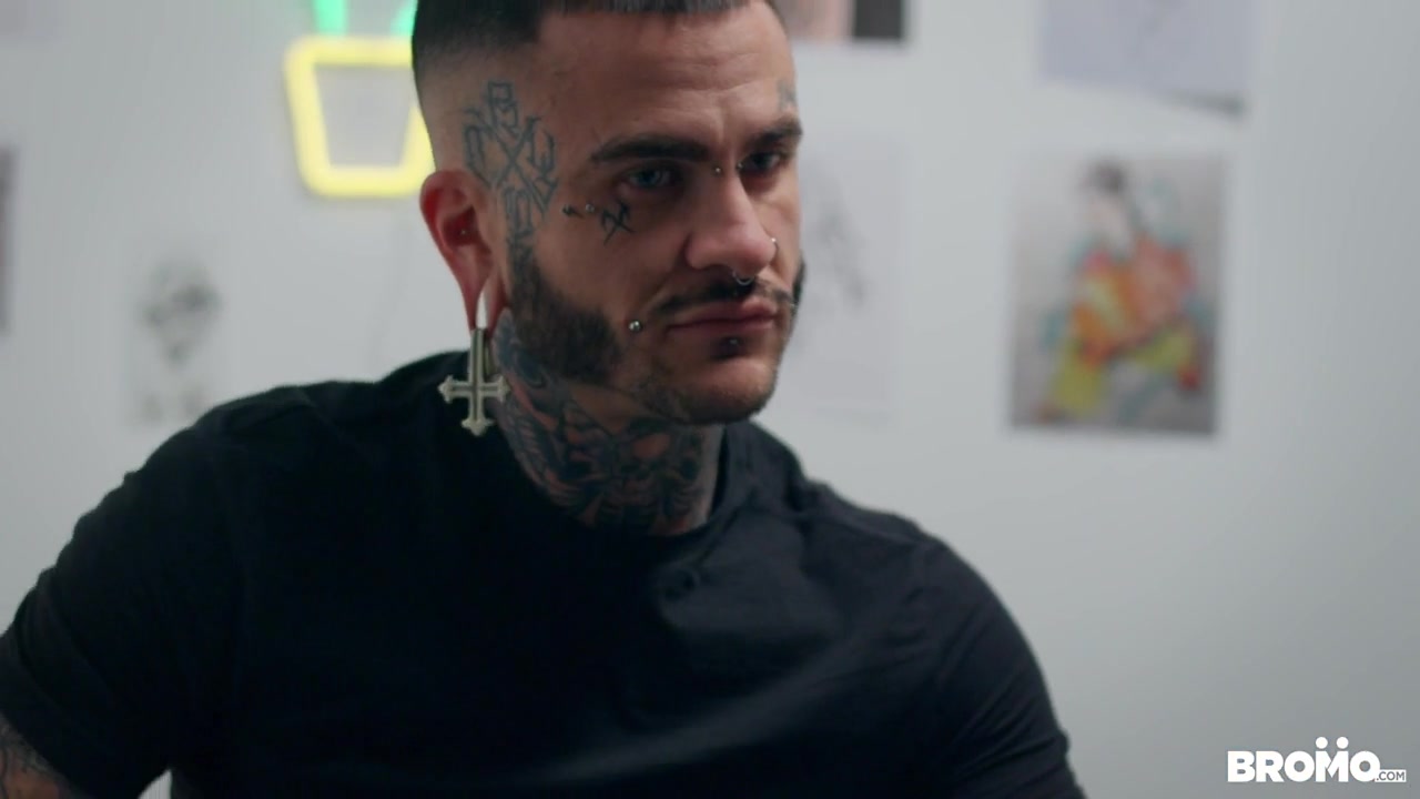 Lev Ivankov & Fly Tatem in Tattoo Fuck - MenNetwork