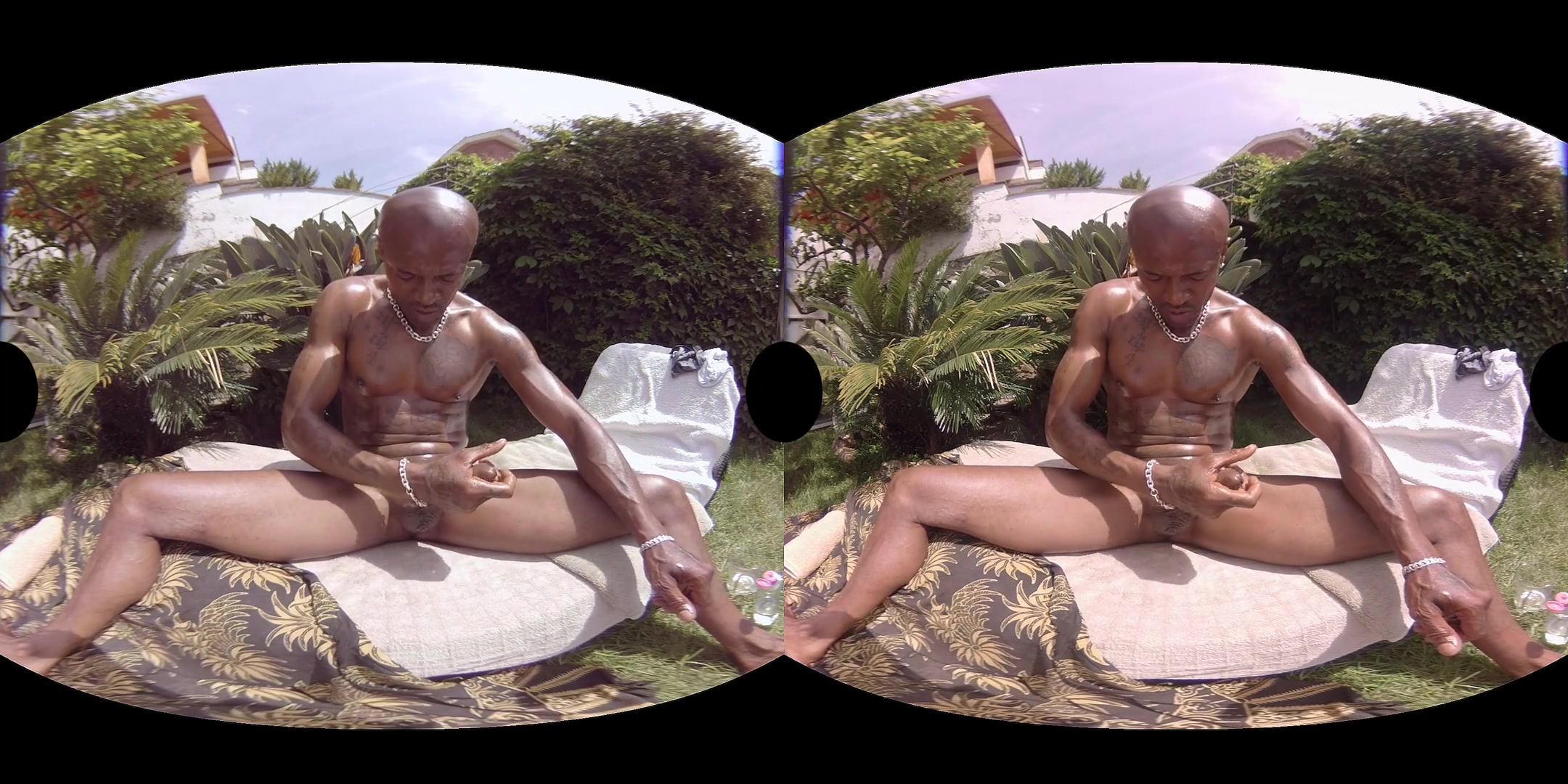 Sensi in Hot Garden - SexLikeReal Gay