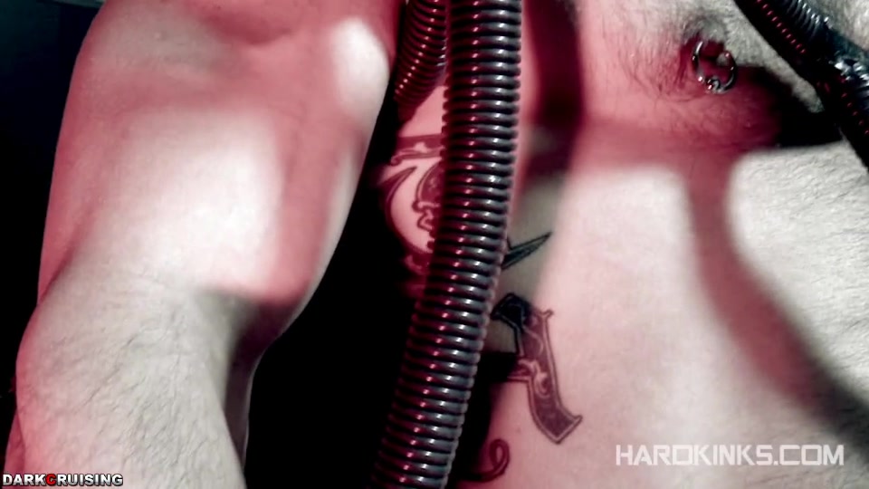 HardKinks - Perfect man, perfect dick