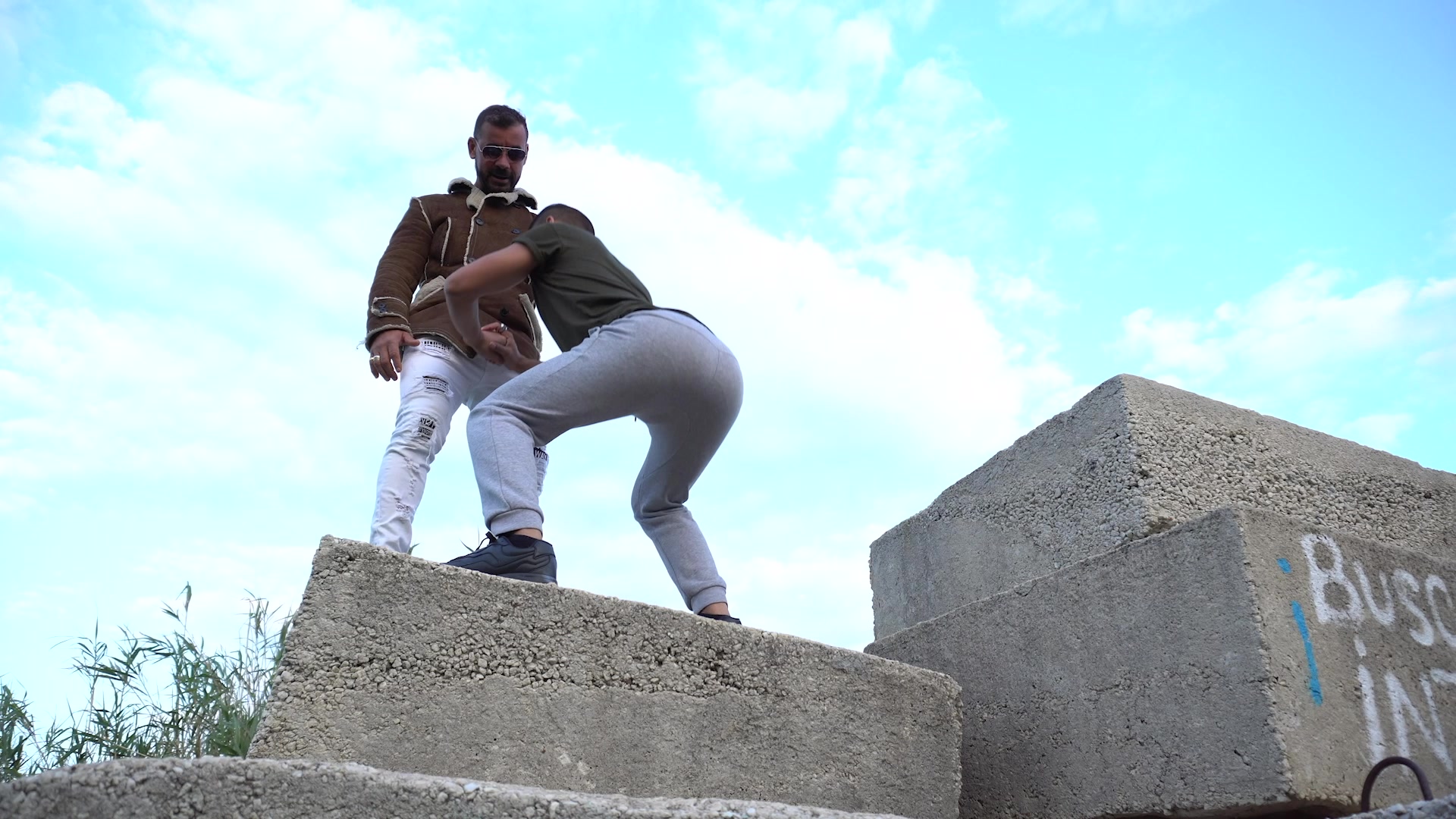HardKinks - HD MY PERSONAL TRAINER