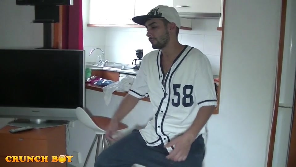 CrunchBoy - Jordan DAWSON fucked by Miguel DUQUE
