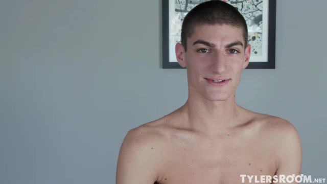Aiden Ward - TylersRoom