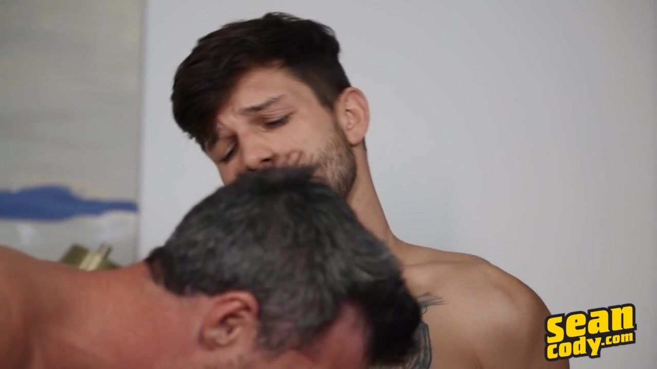 Daniel & Brysen: Bareback - SeanCody