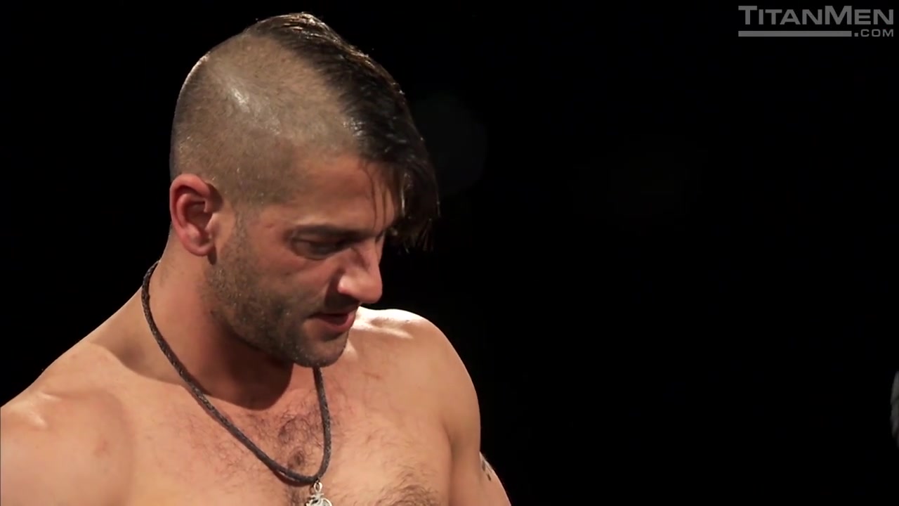 Tony Buff & Chris Vosef in Fist And Piss: Tony Buff And Chris Yosef - KinkMen