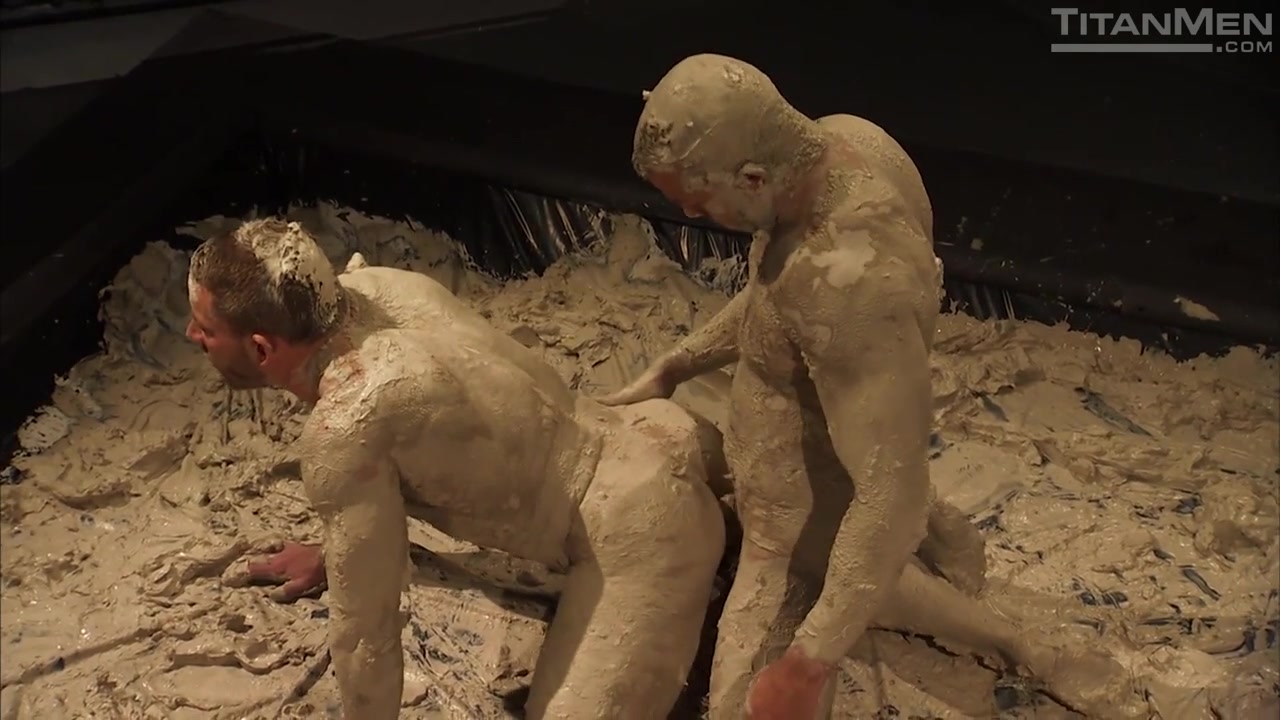 Hunter Marx & Shay Michaels in Mud Wrestling: Shay Michaels And Hunter Marx - KinkMen