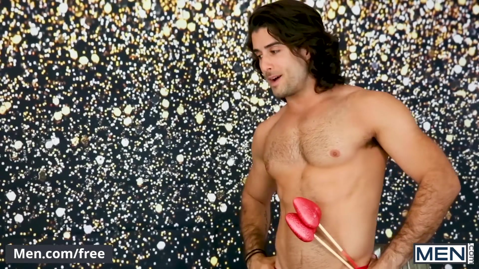 Men com Diego Sans Luis Rubi Cupid Takes A Shot
