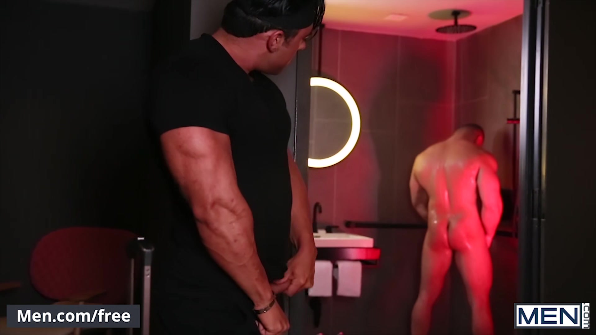 Men com Damien Stone Steven Roman Late Check Out