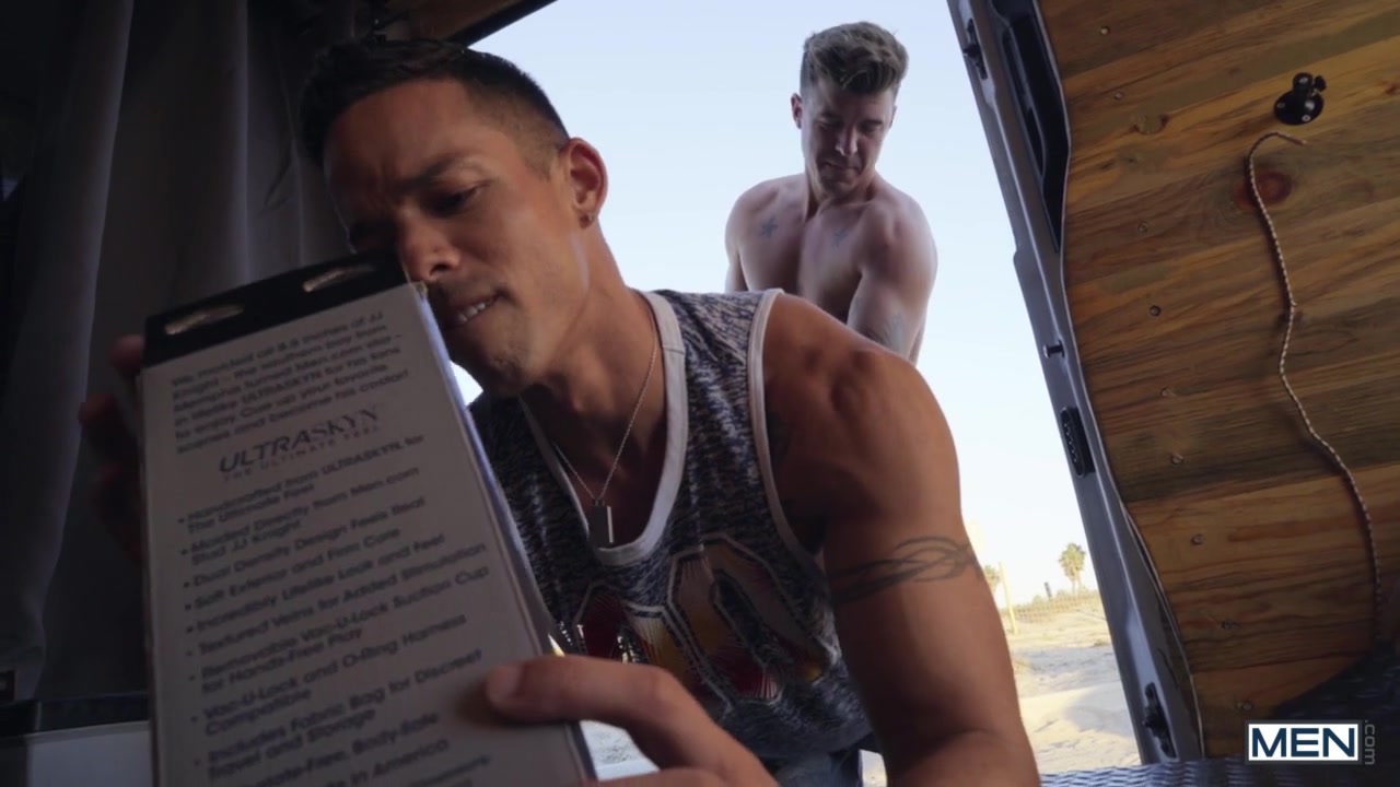 JJ Knight & Nic Sahara in Bottom Fishing 2 - MenNetwork