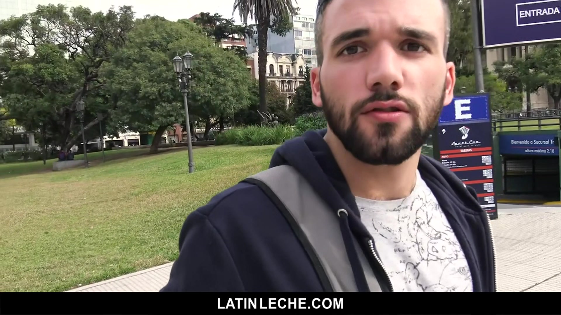 LatinLeche - Muscular Stud Sucks An Uncut Cock For A Fat Wad Of Cash