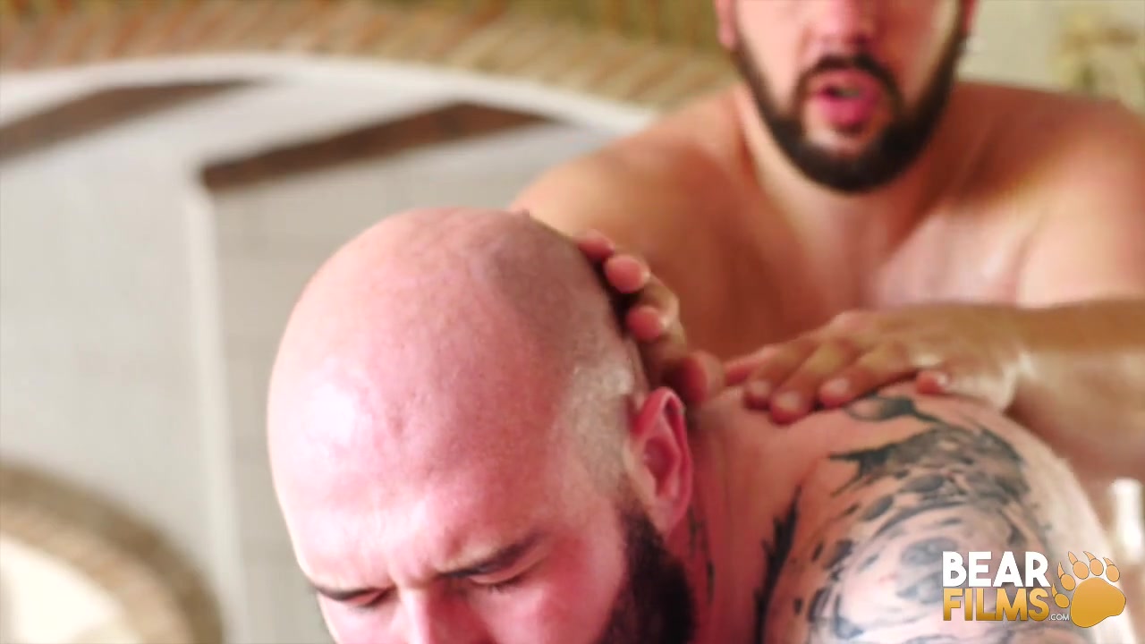 Adam Jones and Justin West - Juicy Bear - BearFilms