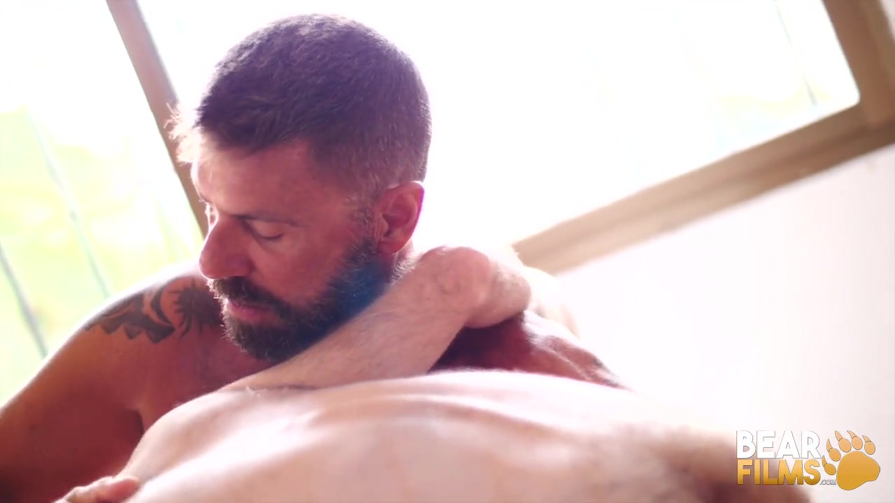 Ale Tedesco and Carlos Verga - Bravo - BearFilms