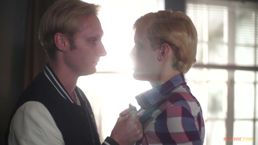 Max Carter & Adam Hunt in To Catch a Thief - SpankThis