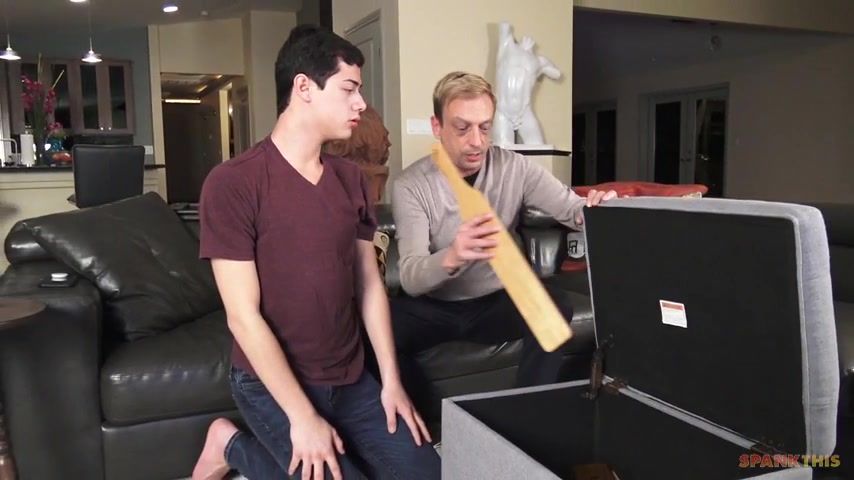 Jeff Sterne & Nicholas Romero in Intervention - SpankThis