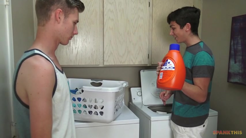 Jared Scott & Julian Bell in Clean Up - SpankThis