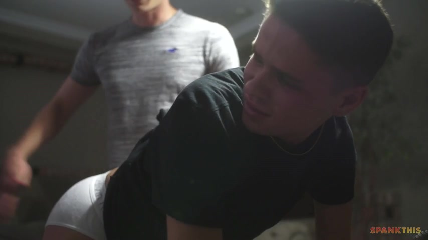 Max Carter & Dylan Hayes in Skilled Hands - SpankThis