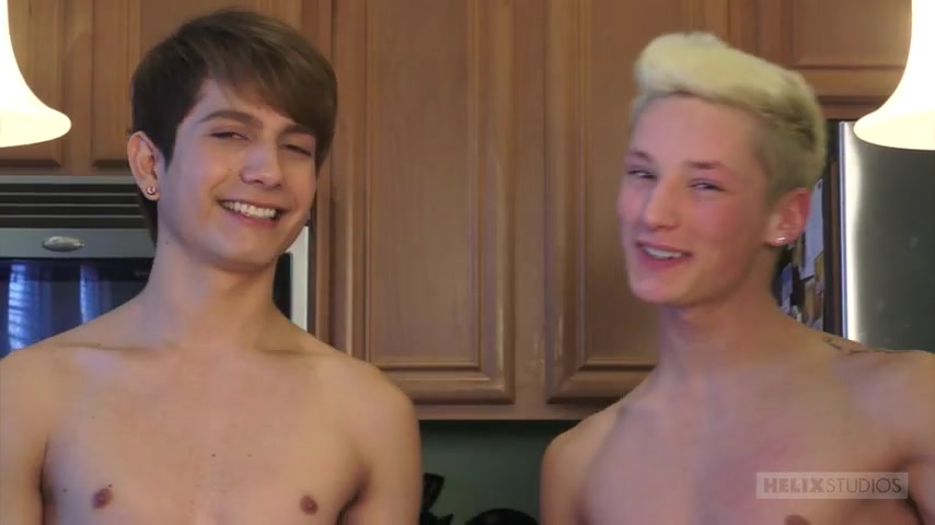 Anderson Lovell & Casey Tanner in Kung Pao Sex - HelixStudios
