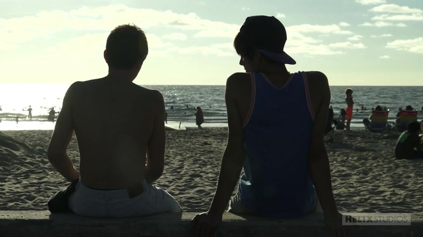 Evan Parker & Damien Wolfe in Beach Bang - HelixStudios