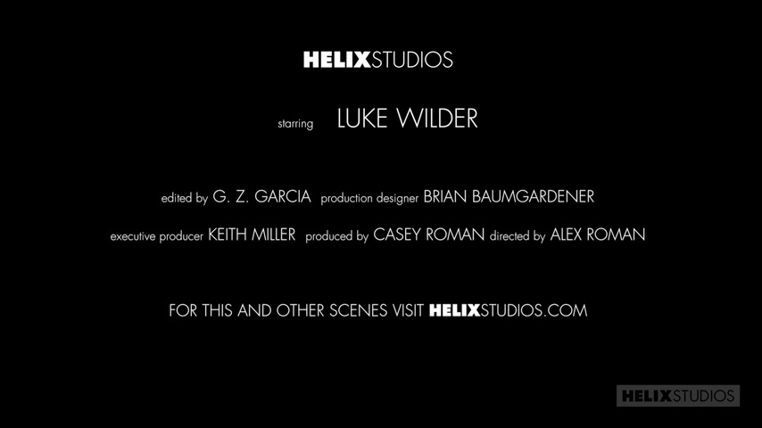 Luke Wilder in Surfer Solo - HelixStudios