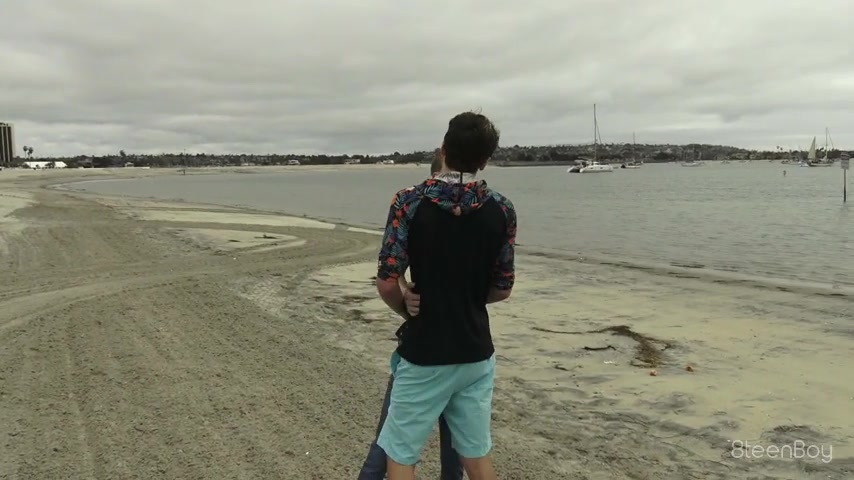 Gabe Isaac & Jared Scott in Beach Boners - 8TeenBoy