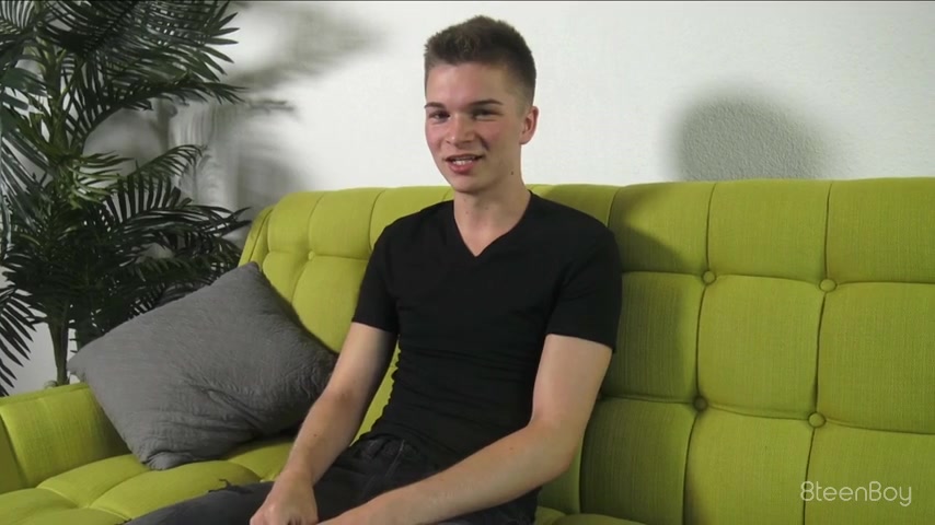 Taylor Coleman in Taylor Coleman Solo Session - 8TeenBoy