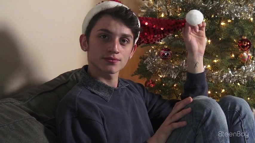 Lucas Burke in Lucas Burke Solo Session - 8TeenBoy