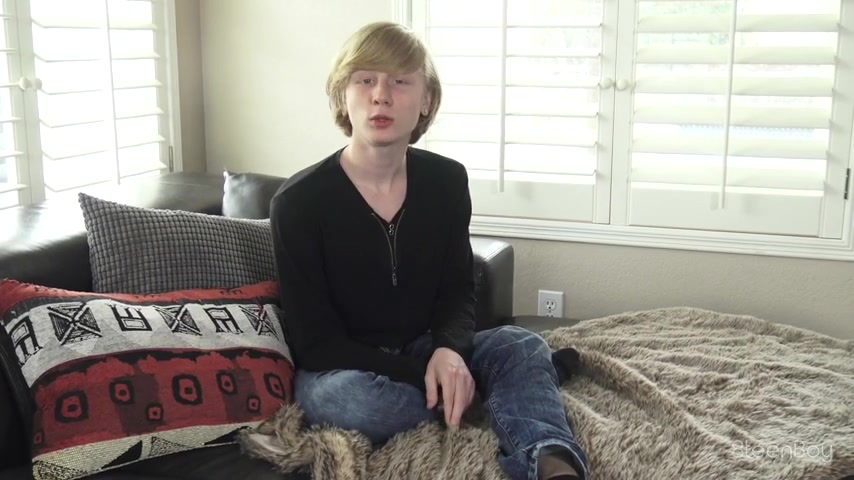 Charlie Flynn in Charlie Flynn Solo Session - 8TeenBoy