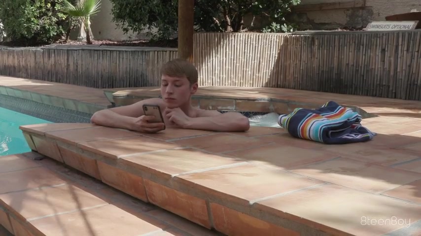 Trevor Harris & Chase Williams in Hot Tub Hook Up - 8TeenBoy