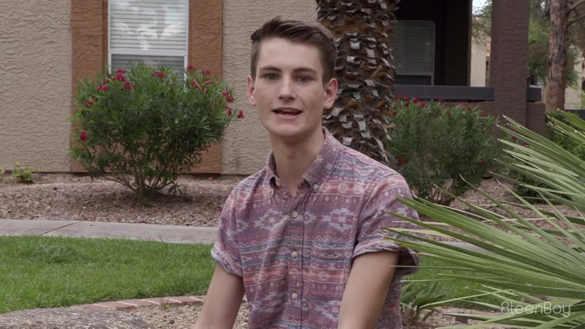 Trevor Harris & Taylor Coleman in Twink Connection: Taylor Coleman & Trevor - 8TeenBoy