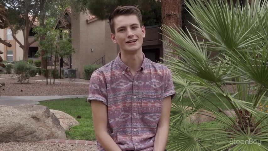 Trevor Harris & Taylor Coleman in Twink Connection: Taylor Coleman & Trevor - 8TeenBoy