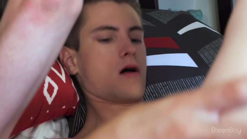 Trevor Harris & Carson Peters in Young and Horny - 8TeenBoy