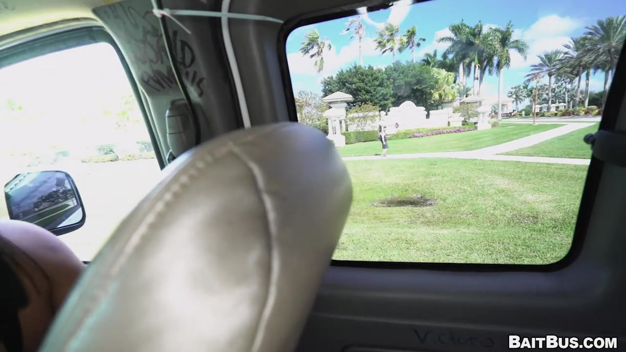 Hot Guy Gets Baited And Fucked - GayWire