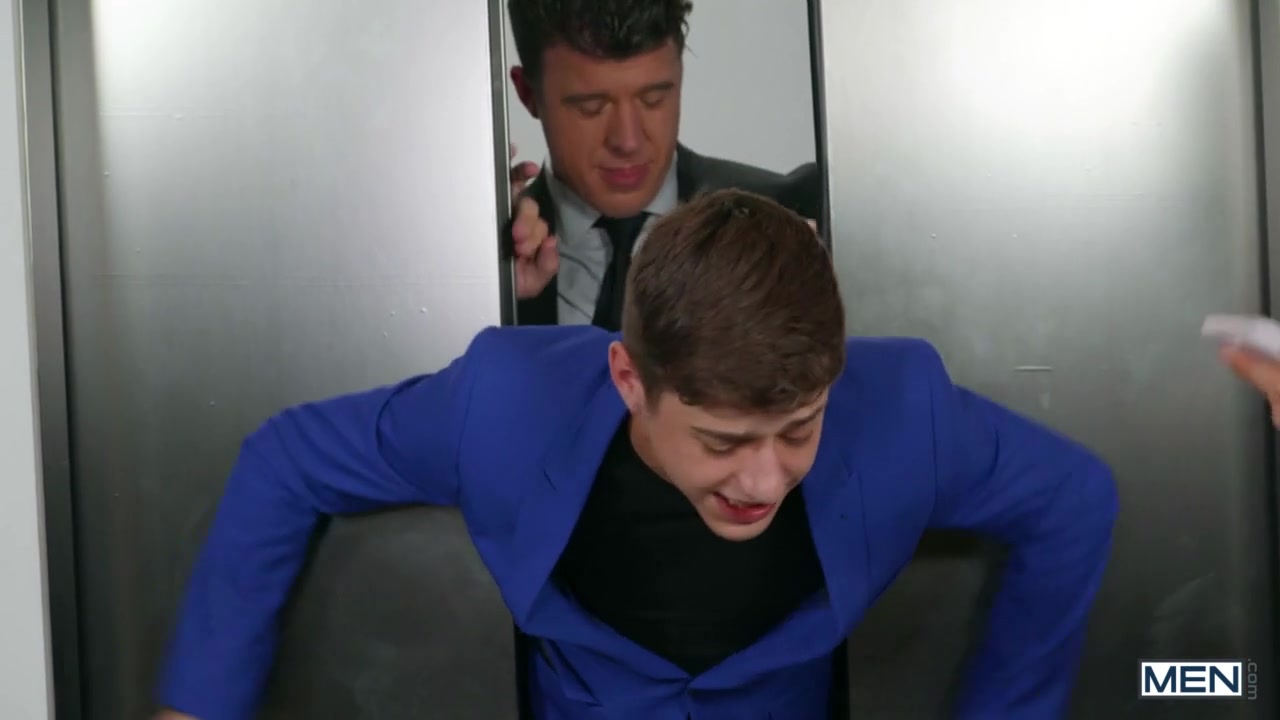 JJ Knight & Joey Mills in Elevator Pitcher: Bareback - MenNetwork