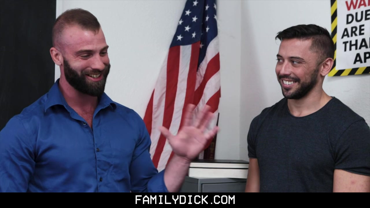 FamilyDick - Pervy Professor Gets His Asshole Plowed By His Favorite student 18+ And His Stepdad