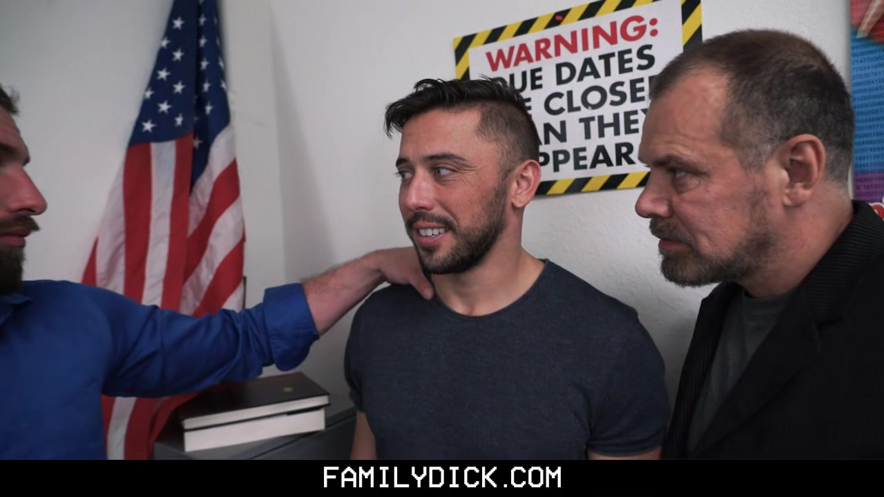 FamilyDick - Pervy Professor Gets His Asshole Plowed By His Favorite student 18+ And His Stepdad