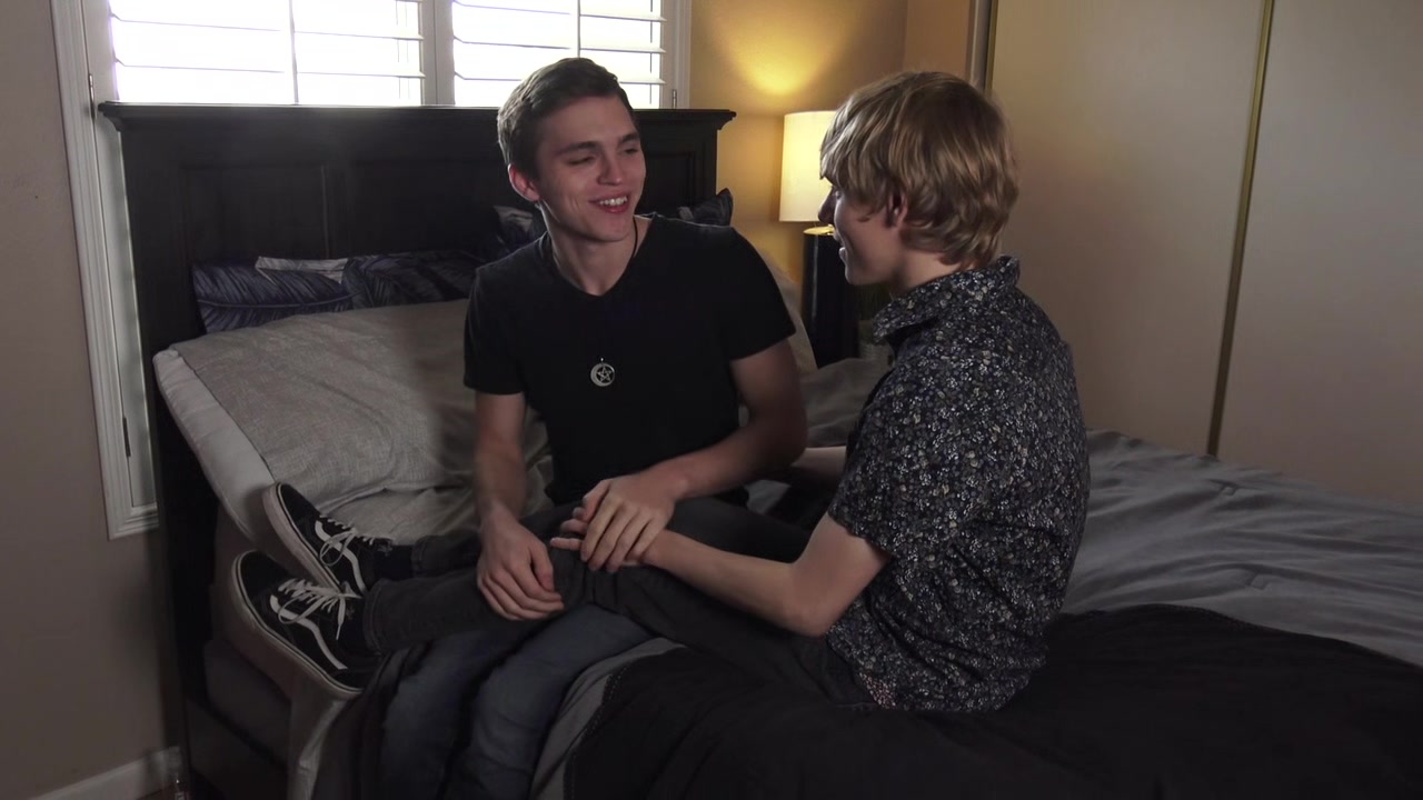 8teenBoy Tristan Adler fucks Cade Russels bareback after he gets home from school