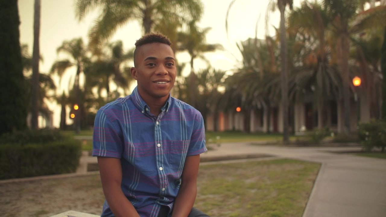 Toned twink Marcell Tykes takes hung boyfriend Adrian Kelley bareback