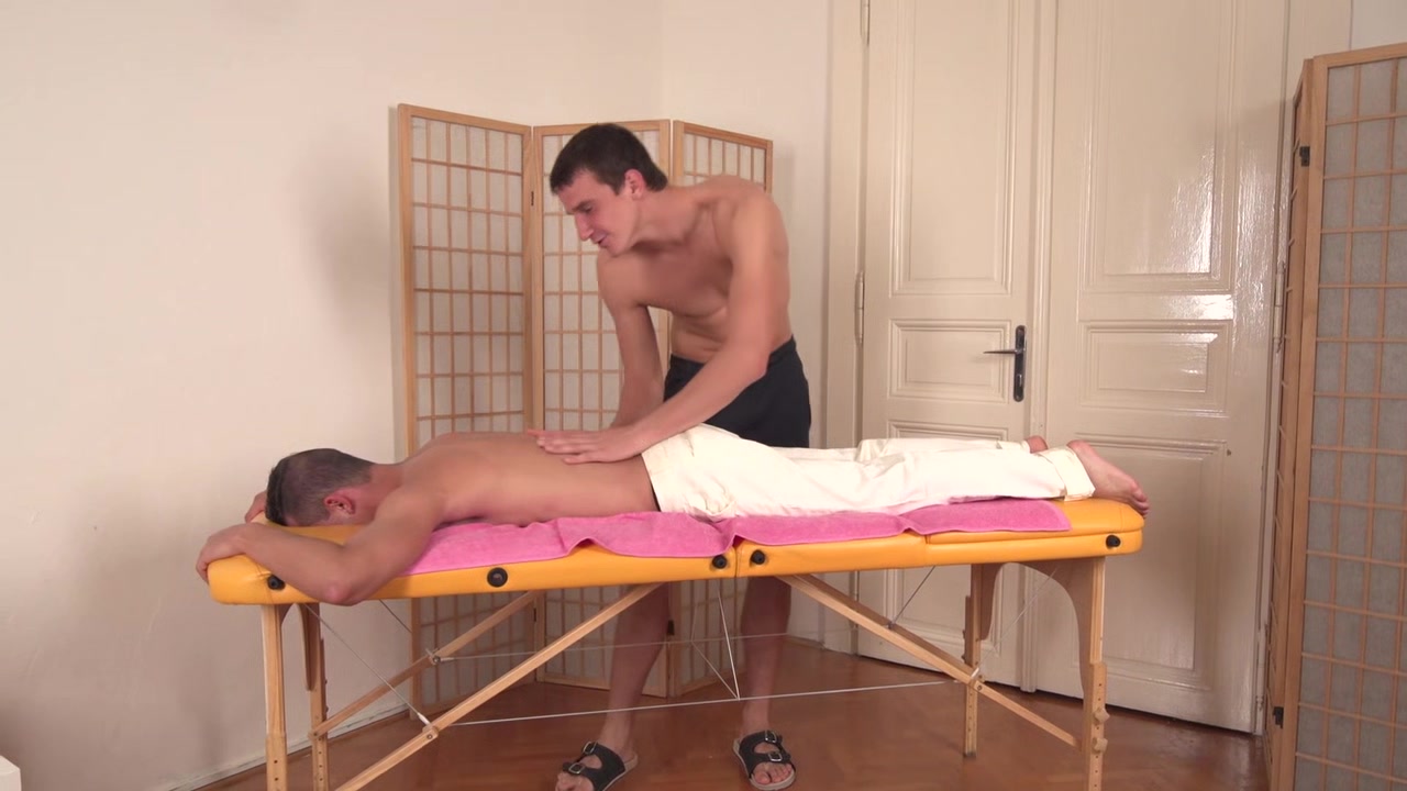RAWEURO Blond Bottom Kyle Matthews Massaged In Bare Threeway