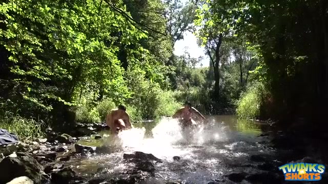 Joel Vargas and Rudy Valentino - TwinksinShorts