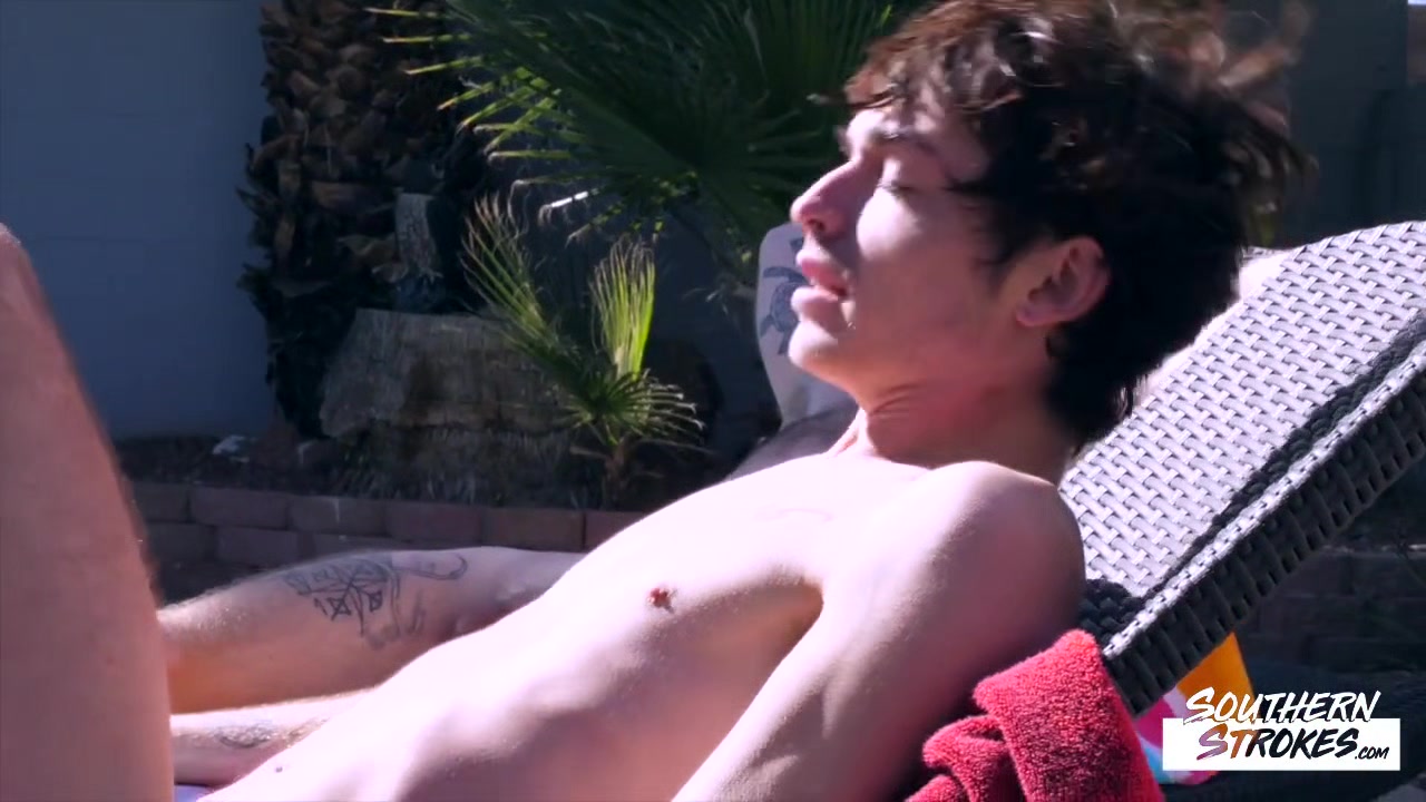 Grayson Lange and Declan Moore - Cannot Resist Grayson - SouthernStrokes