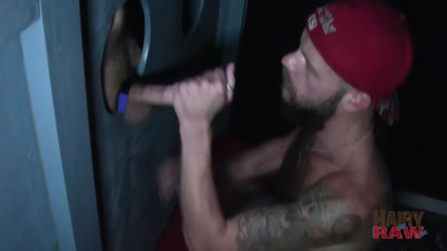 Bone Flexx Gloryhole - HairyandRaw