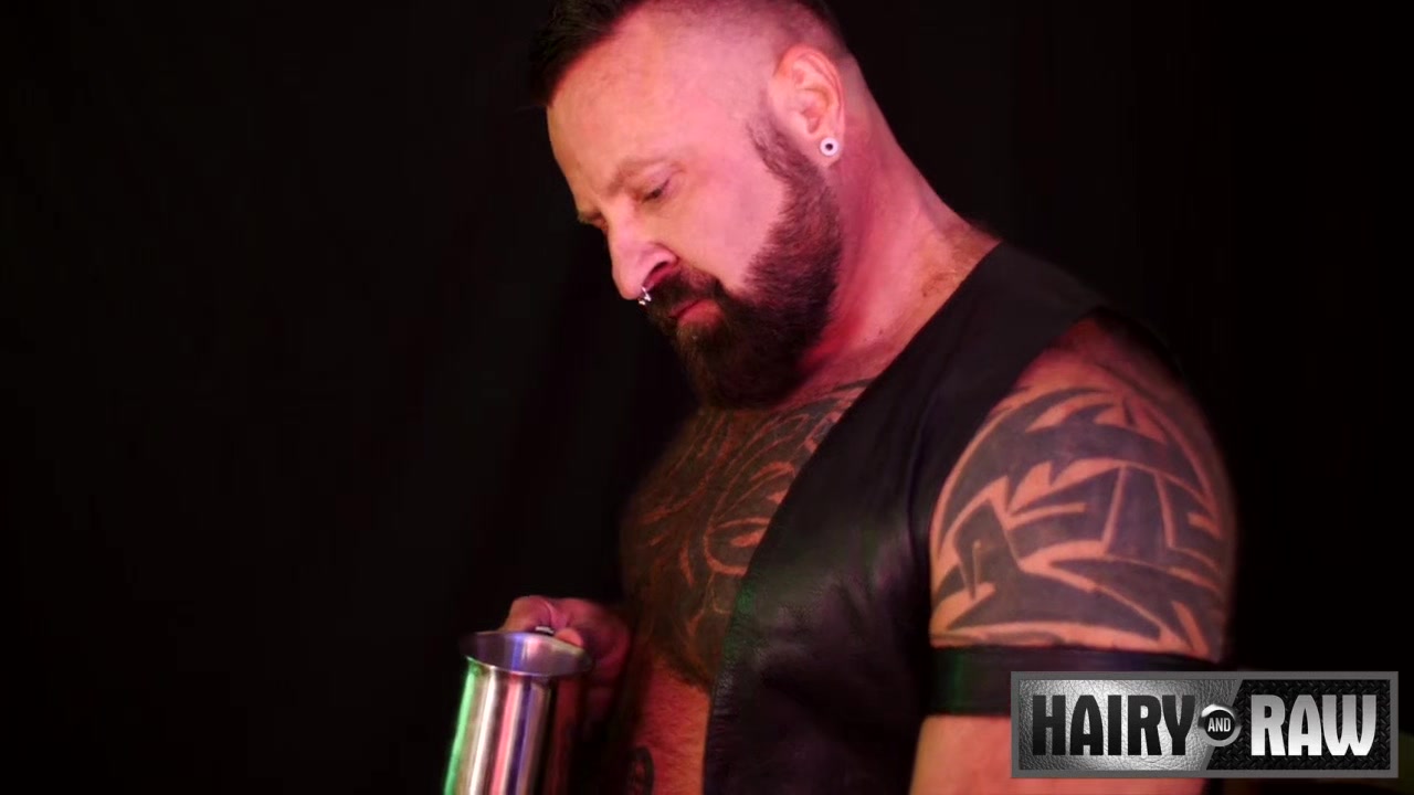 Marc Angelo and Dusty Williams - Order and Passion - HairyandRaw