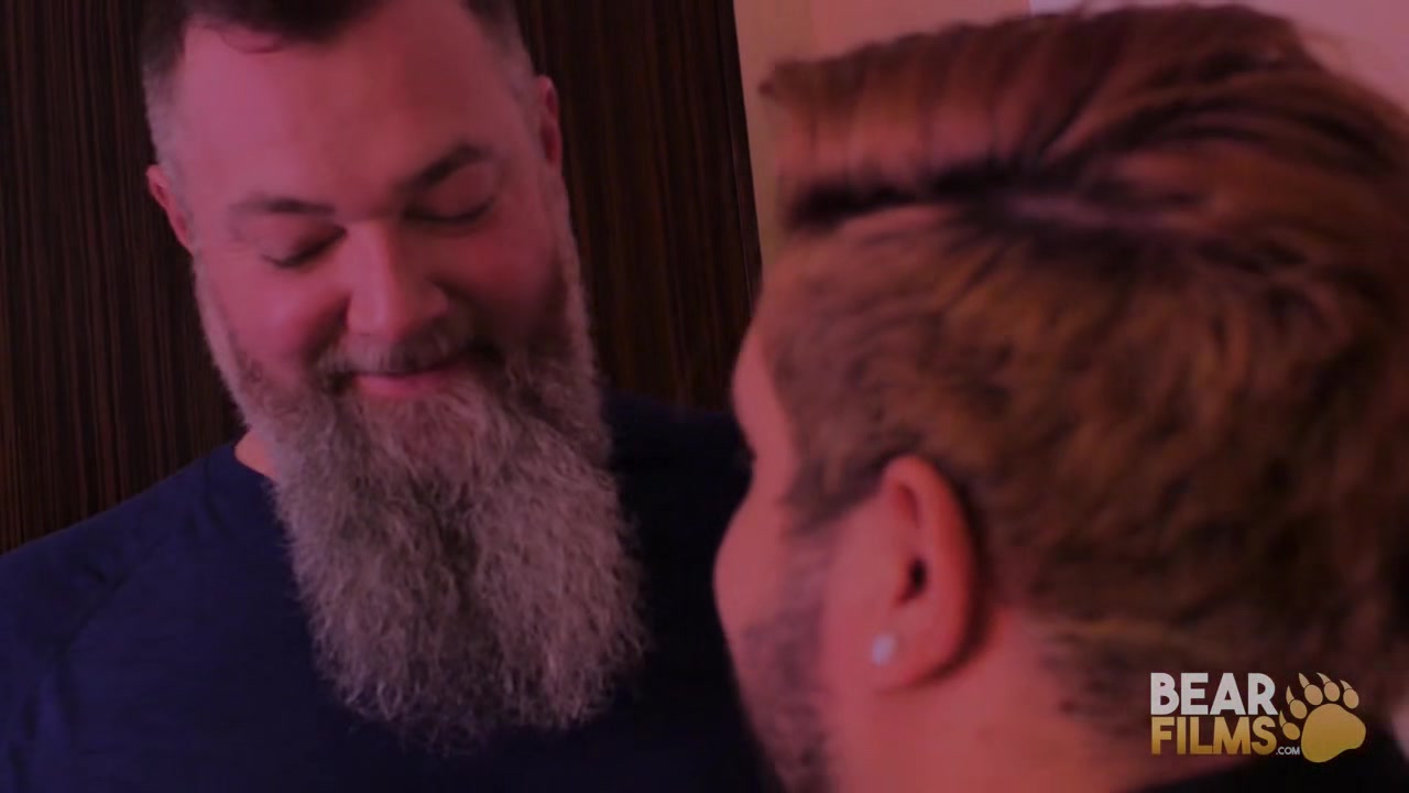 Tony Marks and Alezgi Cage - BearFilms